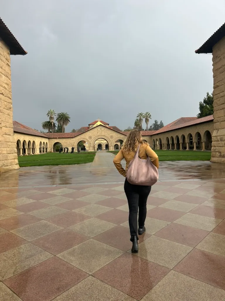 Walking up to the iconic Stanford campus…